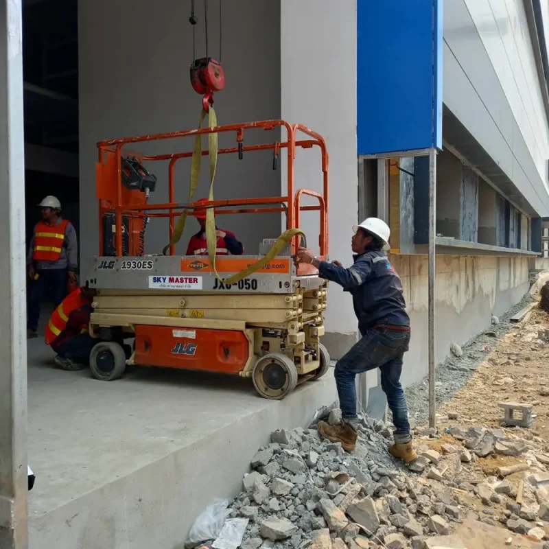 การใช้งาน รถกระเช้าขากรรไกร X-Lift